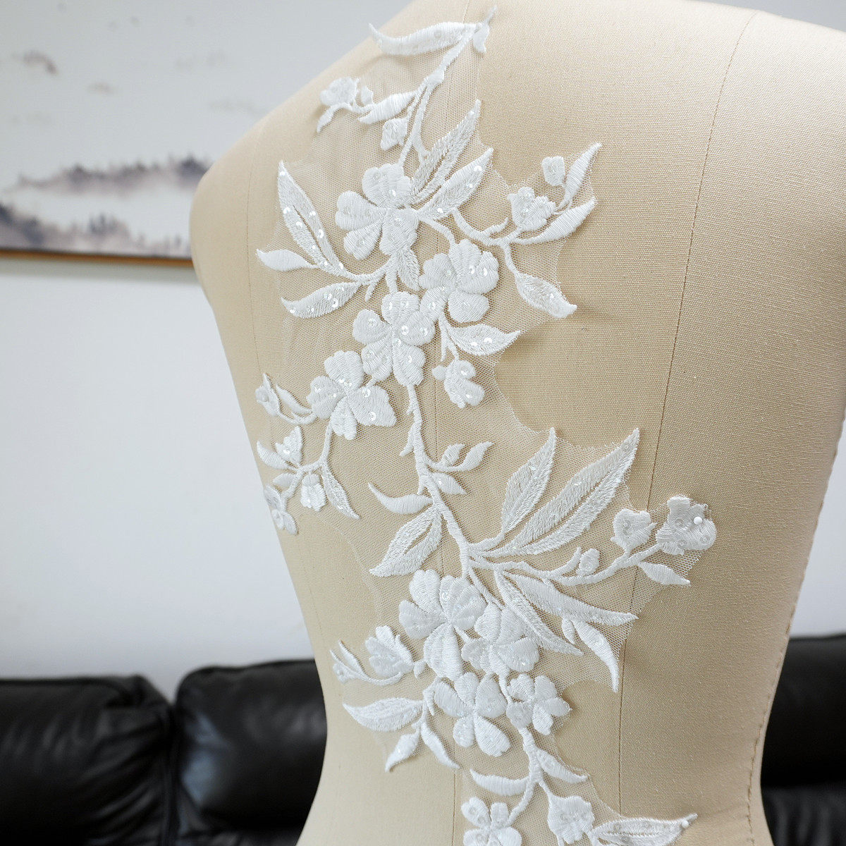 Weiße Blumen- und Blätter-Pail – Craft Embellishments Bewertung und Preis